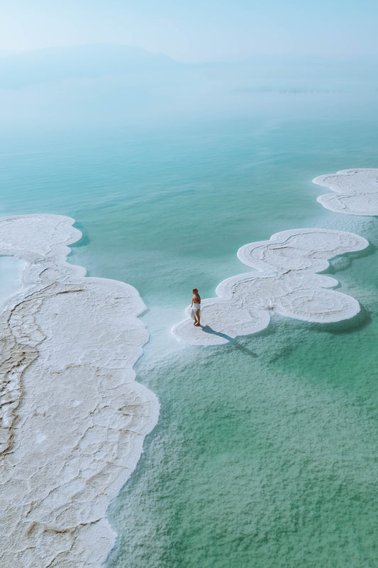 Salt islands at the Dead Sea